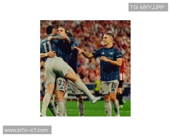 特罗萨德惊艳世界波助阿森纳逆转桑德兰比分精彩瞬间回顾