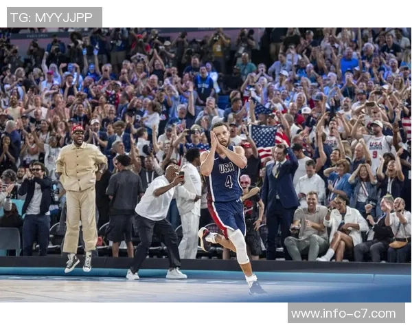 库里赞霍福德篮球智商高经验丰富能灵活适应阵容提升球队化学反应