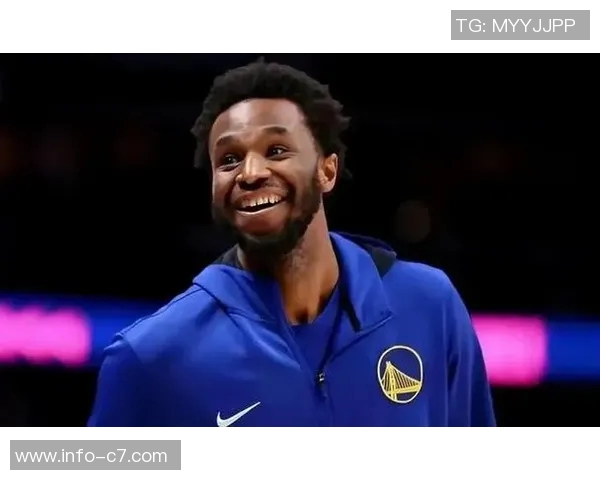 维金斯盛赞狄龙表现出色展现个人风格全方位得分能力令人印象深刻