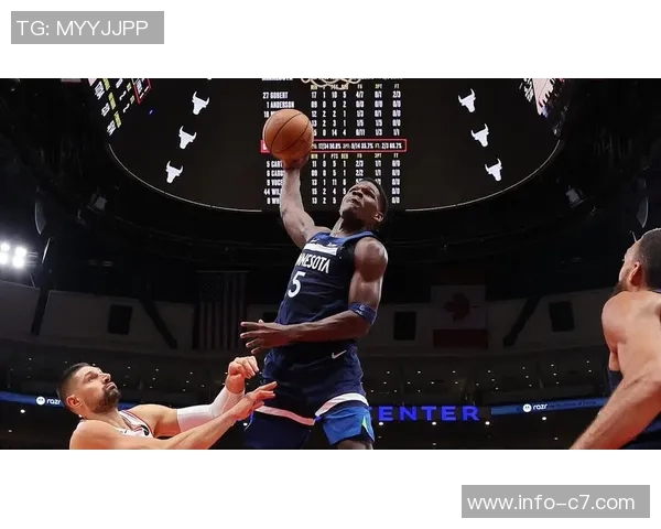 爱德华兹分享扣篮秘诀称投篮命中率提升是关键动力